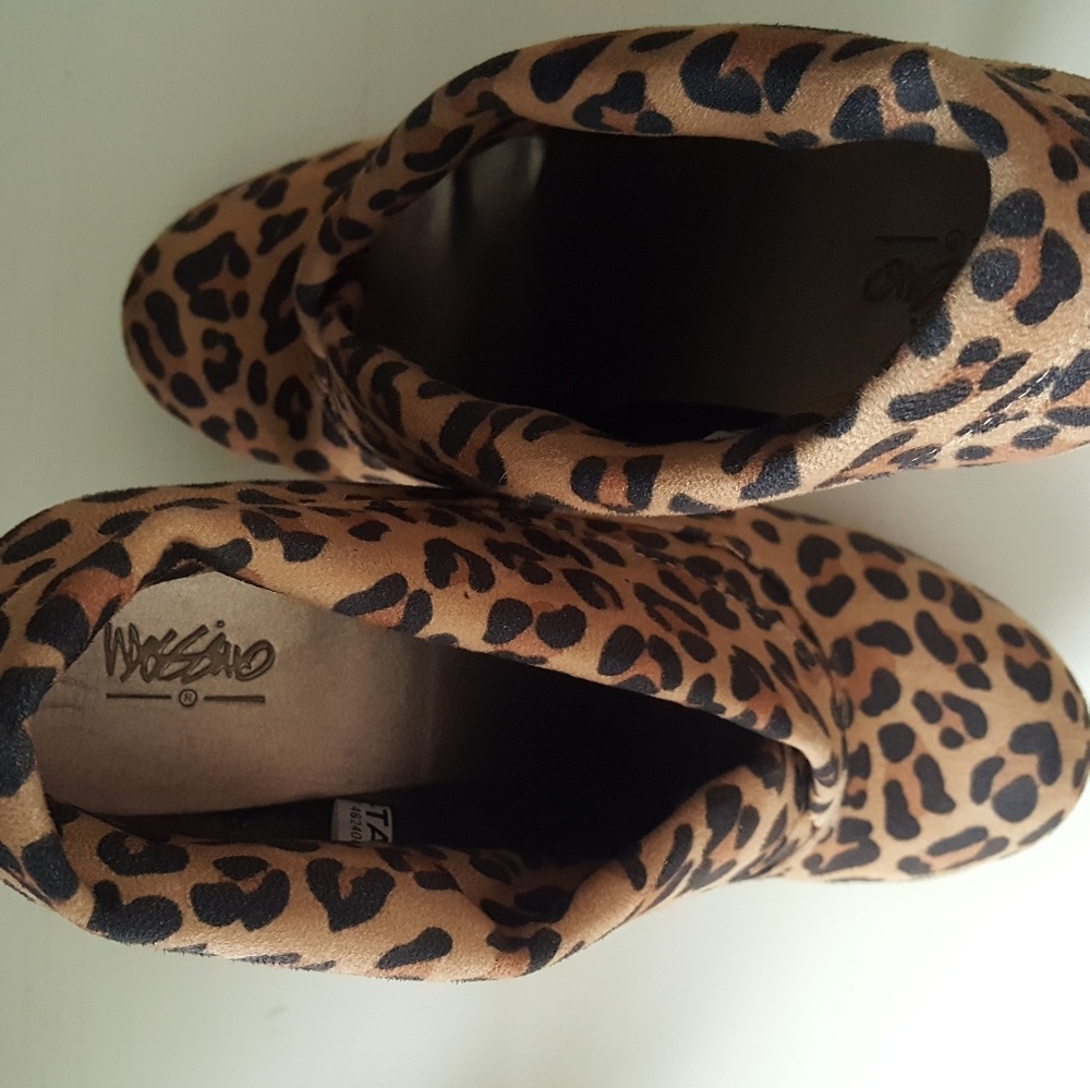 Bootties - Picture 2 of 4